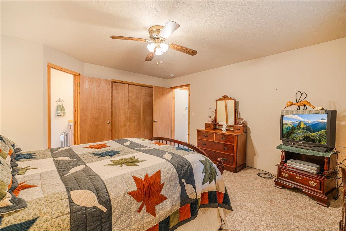 152038 Conestoga Road La Pine, OR 97739 - Photo 27 of 53 152038 Conestoga