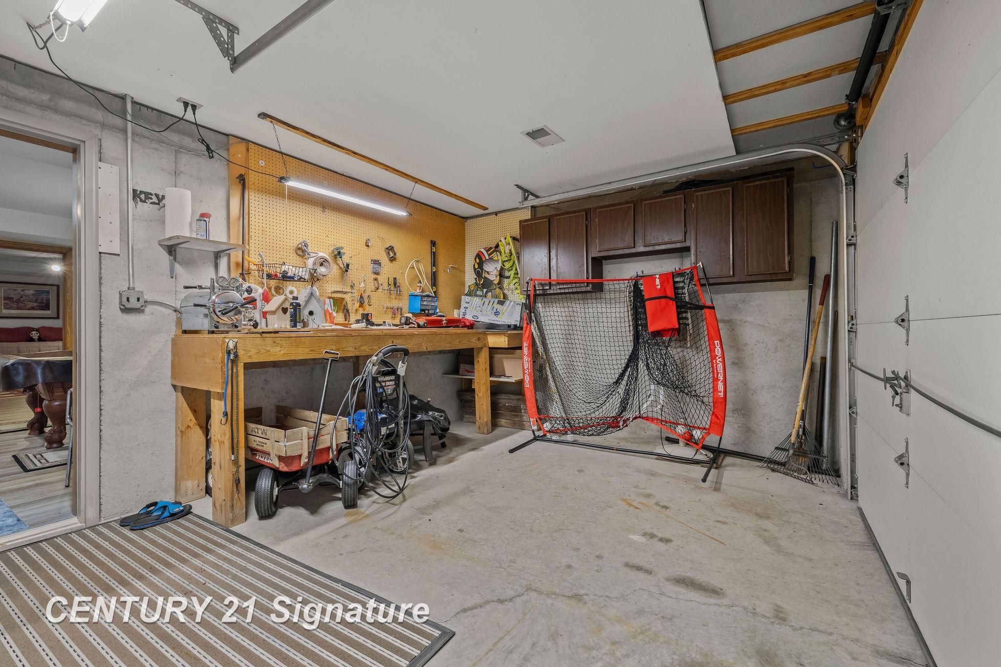 3137 Midland Road Saginaw, MI 48603 - Photo 56 of 85