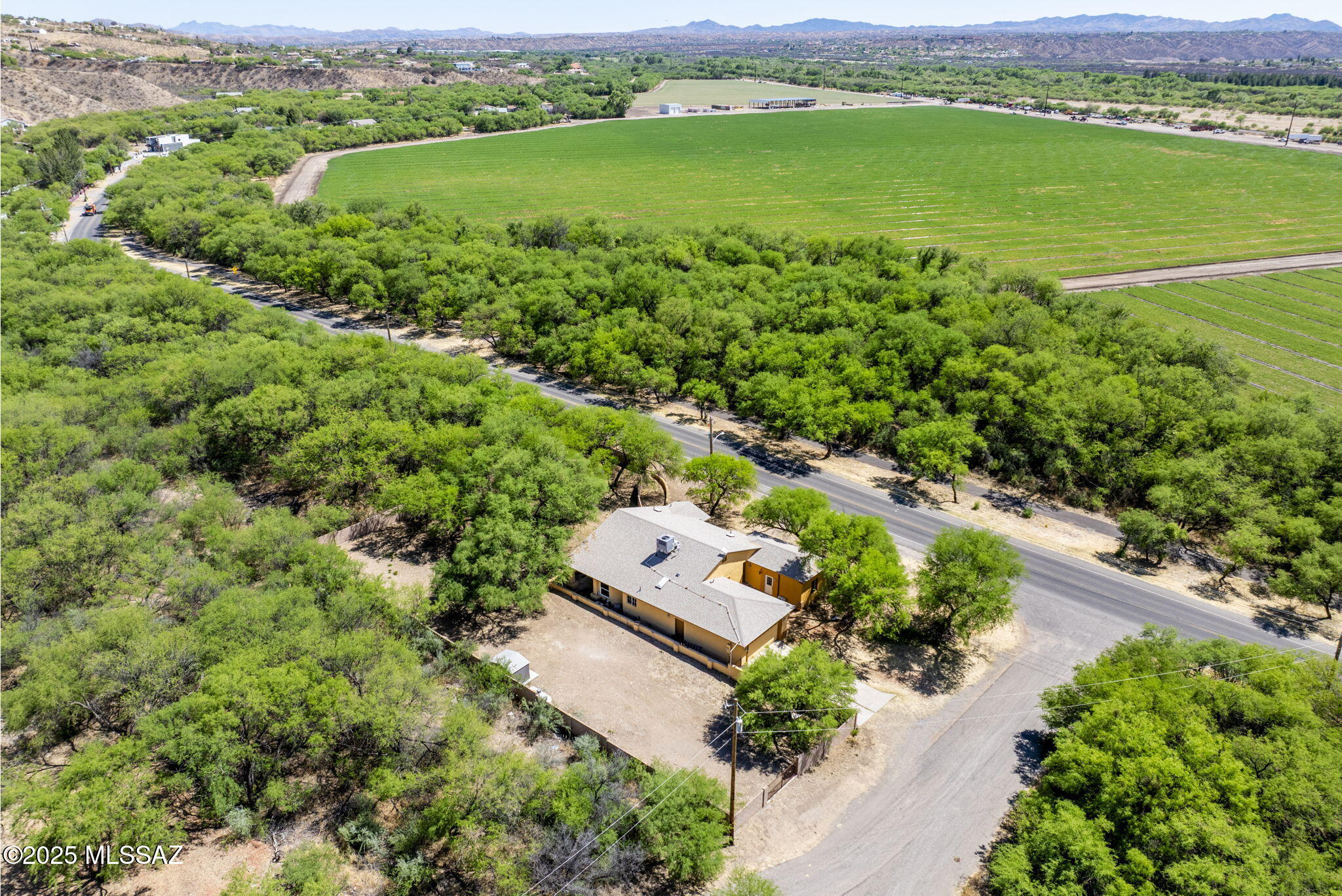 1351 Alma Court Rio Rico, AZ 85648 - Photo 6 of 47