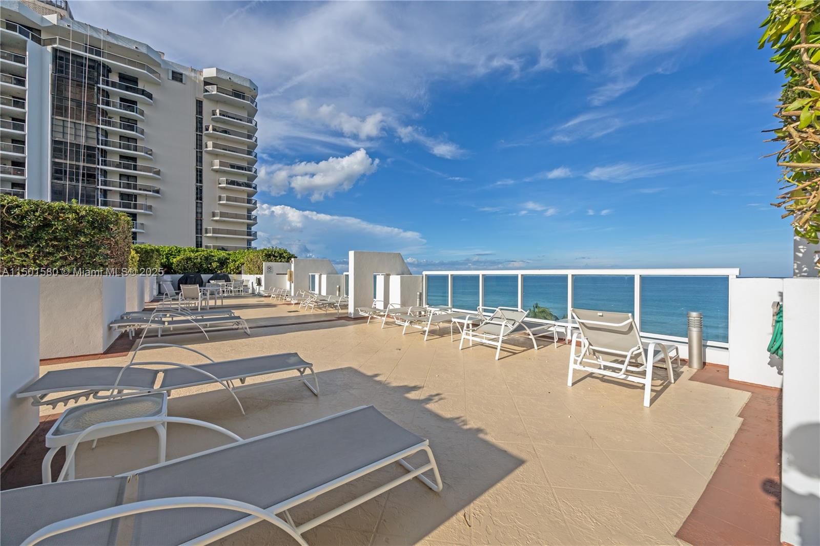 6365 Collins Avenue, Unit 4106 Miami Beach, FL 33141 - Photo 35 of 45