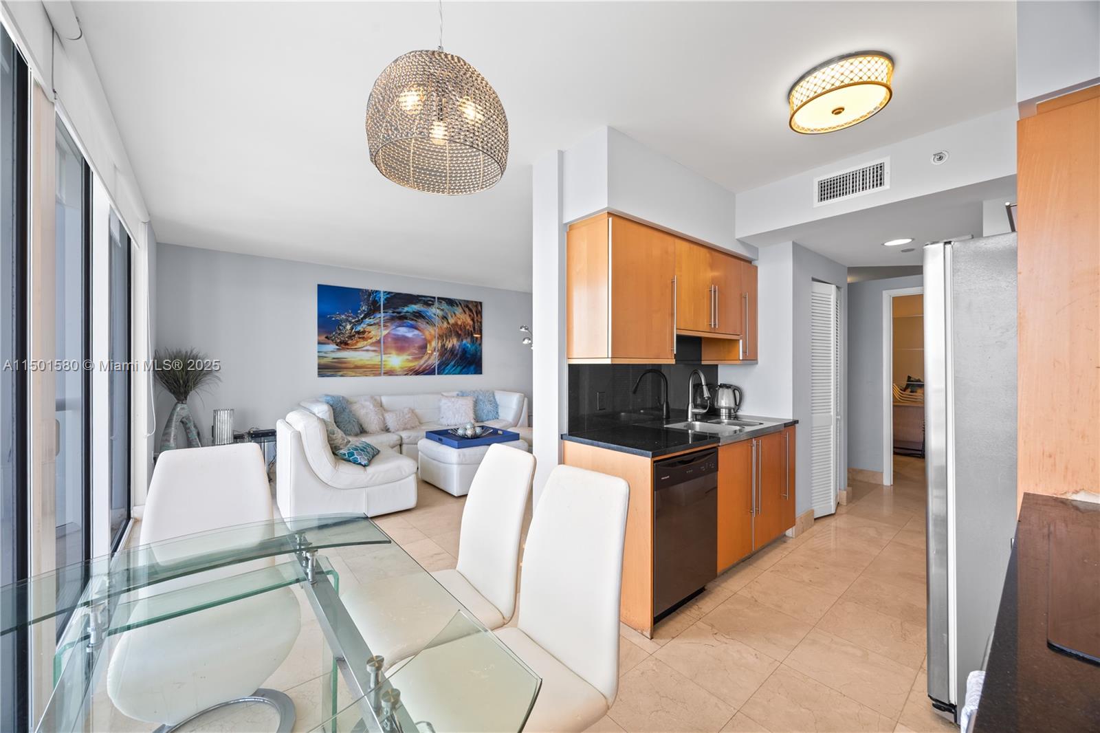 6365 Collins Avenue, Unit 4106 Miami Beach, FL 33141 - Photo 7 of 45
