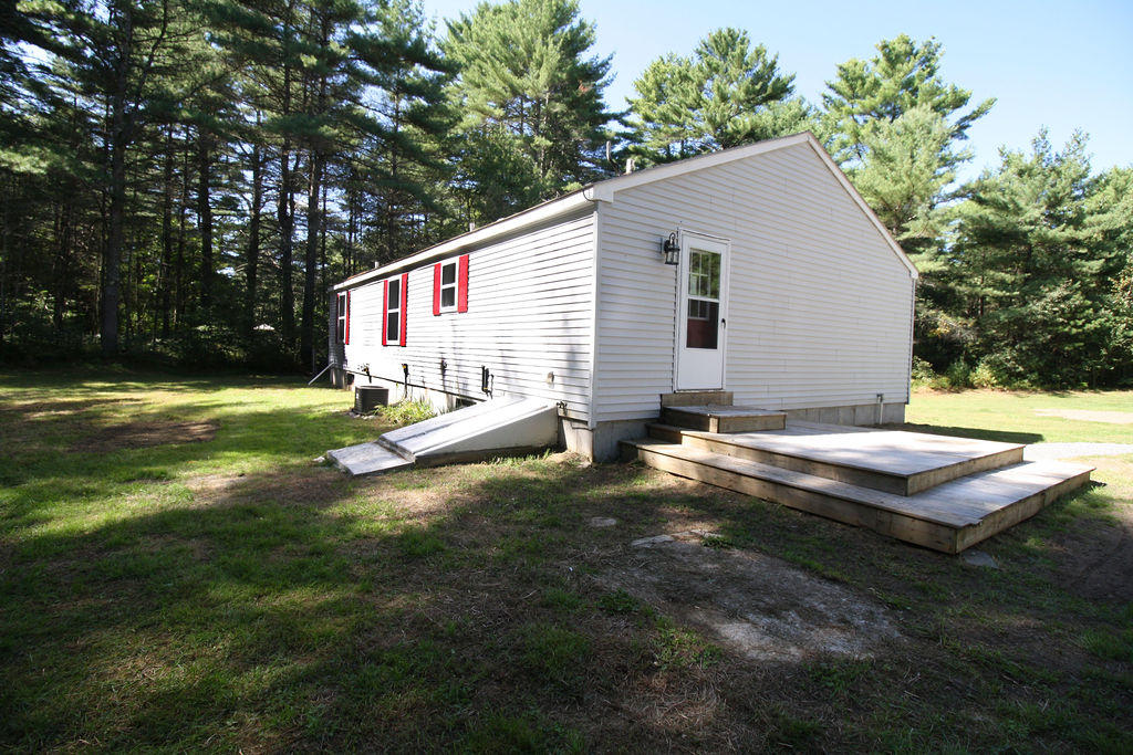 321 Ridlon Road Berwick, ME 03901 - Photo 7 of 34 IMG_5094
