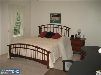 3 Edgewood Drive Cream Ridge, NJ 08514 - Photo 10 of 12 Bedroom - Main