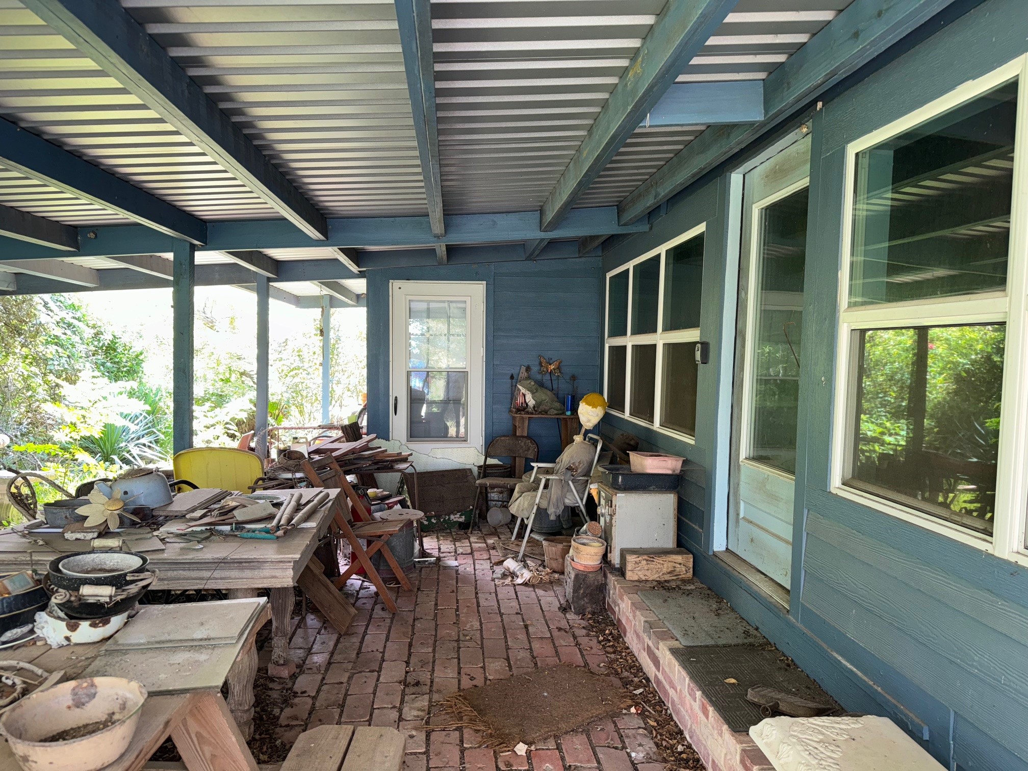 4430 Fm 1457 Round Top, TX 78954 - Photo 12 of 21 a living room with furniture