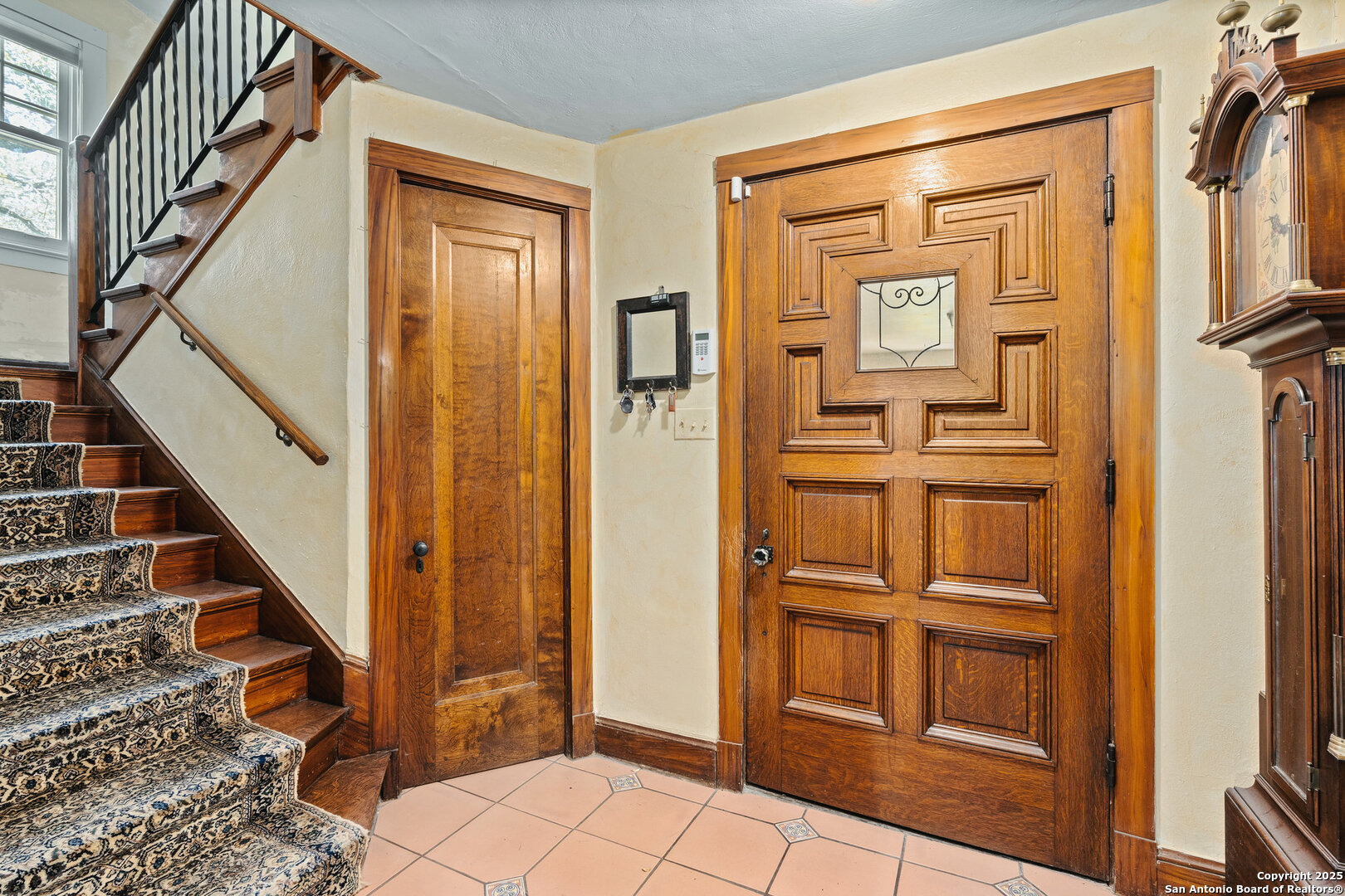 5351 Fredericksburg Road San Antonio, TX 78229 - Photo 4 of 50 a view of front door