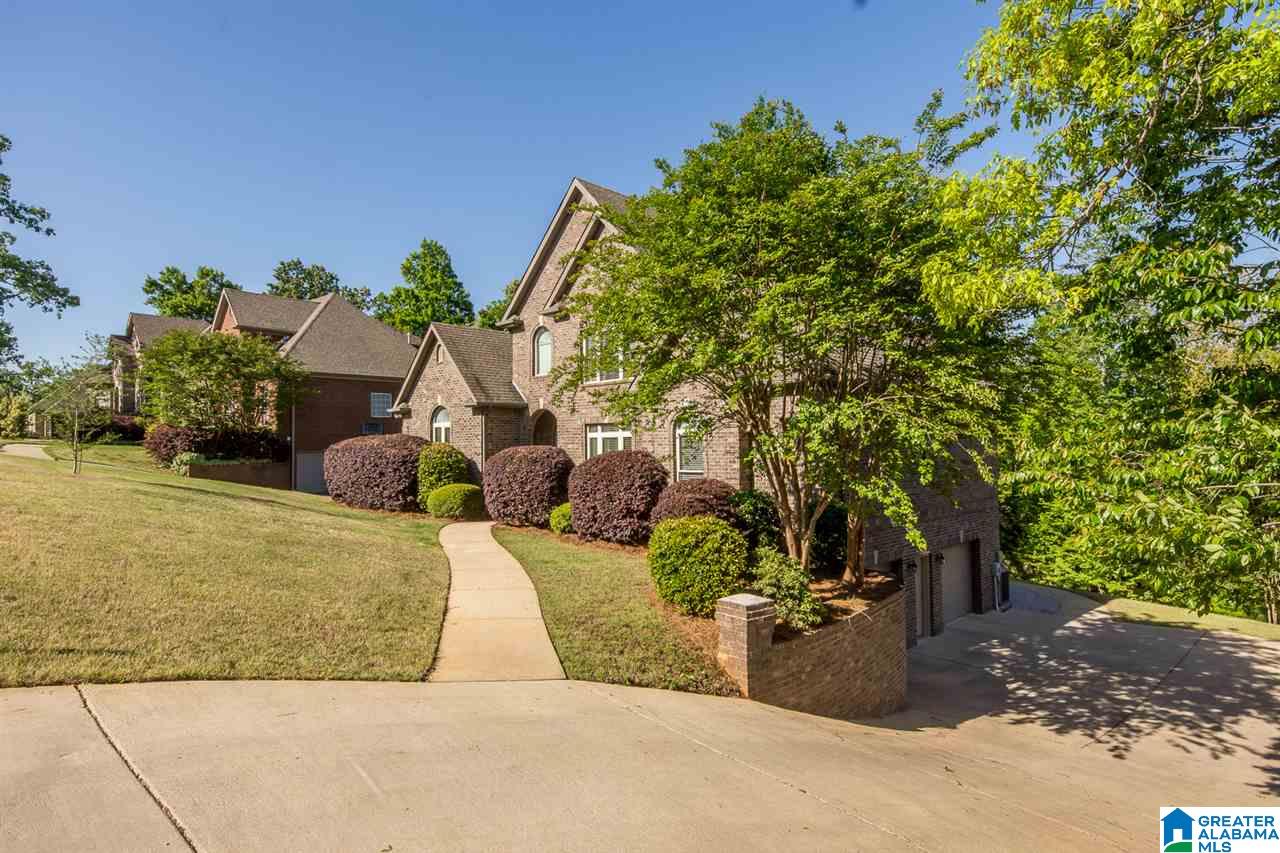 247 Timber Ridge Circle Alabaster, AL 35007 - Photo 2 of 50