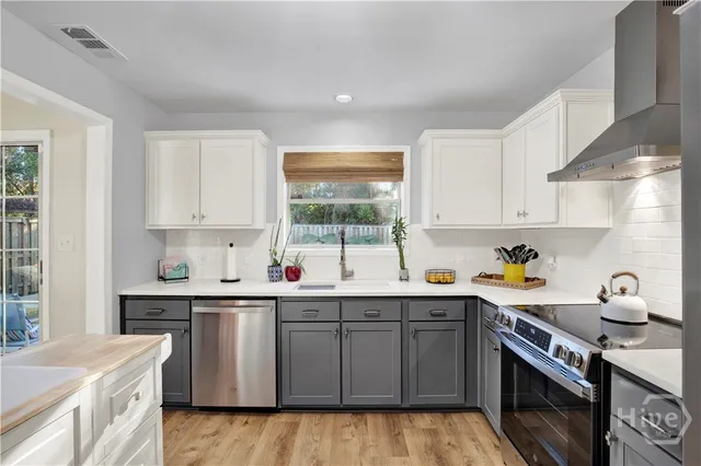 $365,000 | 109 Kings Court, Savannah, GA 31406