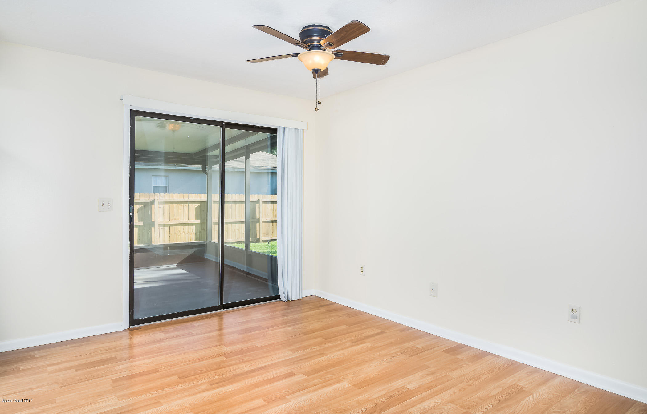 5579 Holden Road Cocoa, FL 32927 - Photo 5 of 14 Dining room