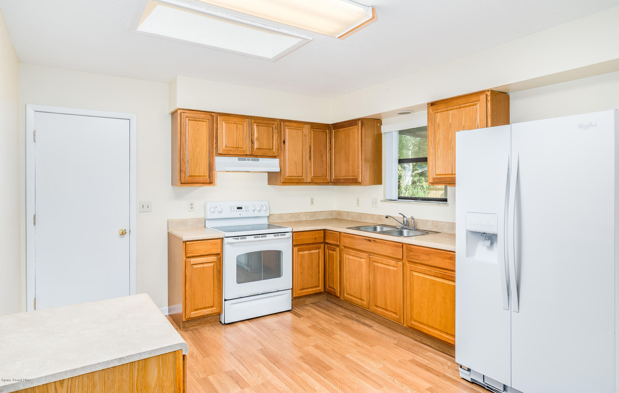 5579 Holden Road Cocoa, FL 32927 - Photo 6 of 14 Kitchen