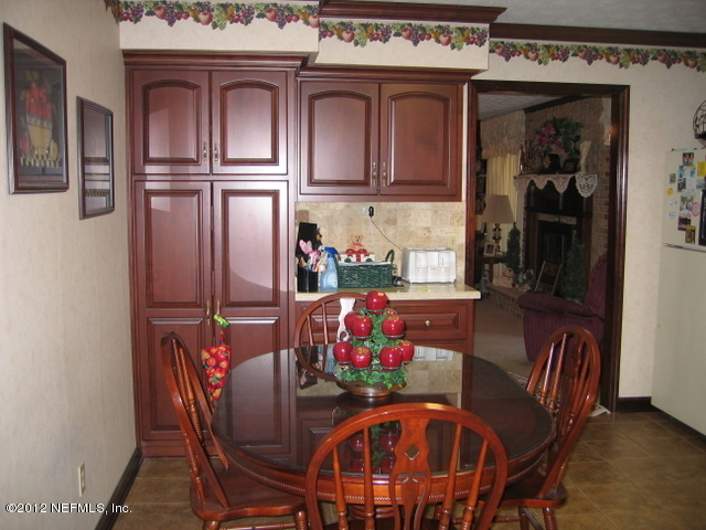 7711 Stillwell Road Jacksonville, FL 32221 - Photo 24 of 34 Kitchen
