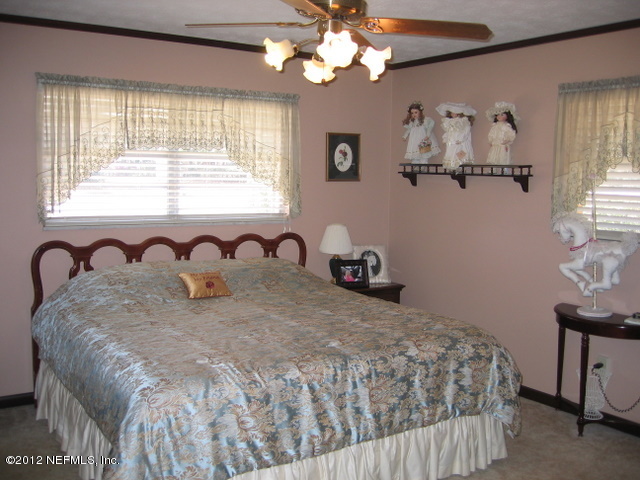 7711 Stillwell Road Jacksonville, FL 32221 - Photo 27 of 34 Bedroom 3