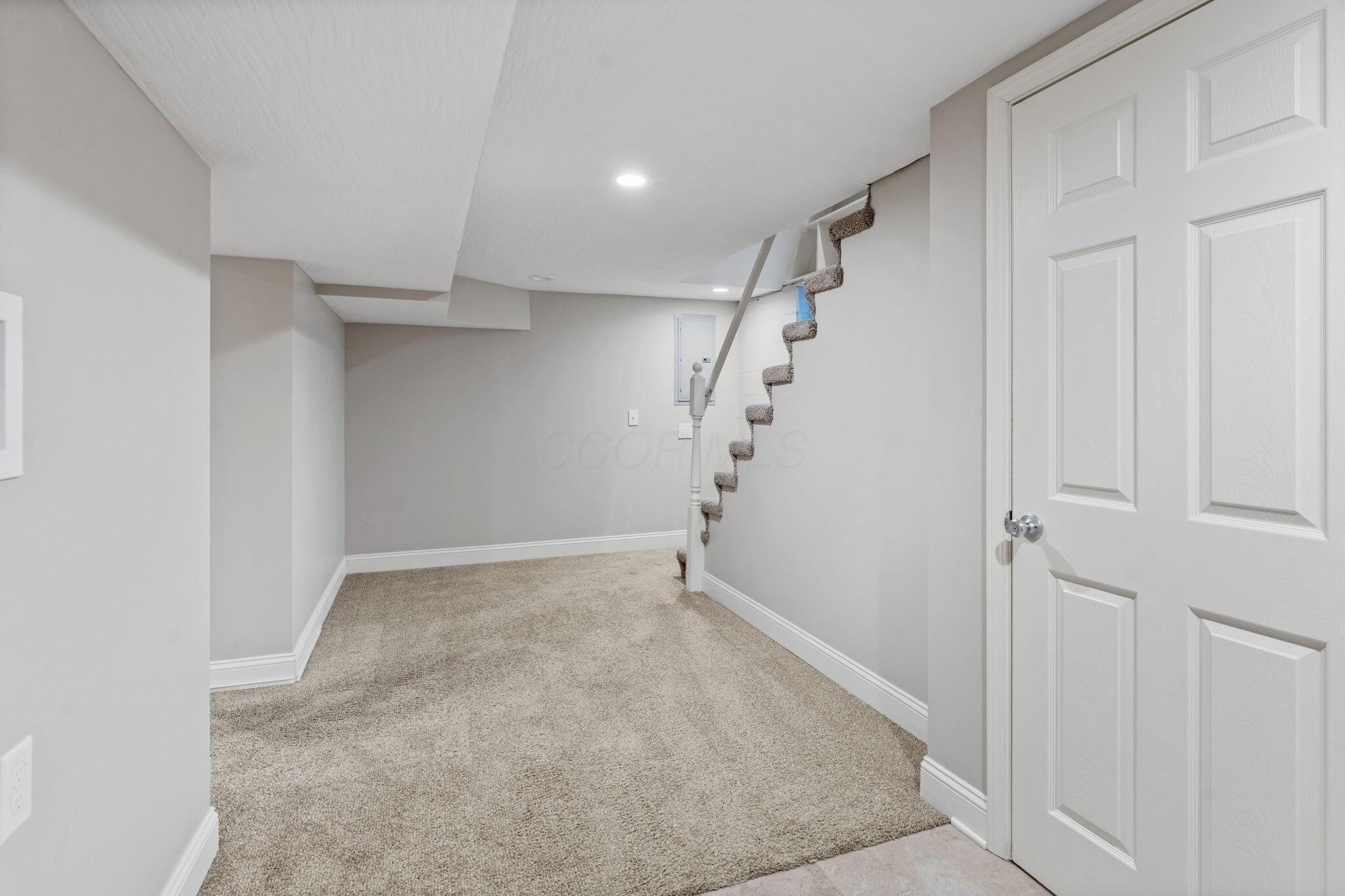 2565 Nottingham Road Columbus, OH 43221 - Photo 31 of 62 Finished Lower Level