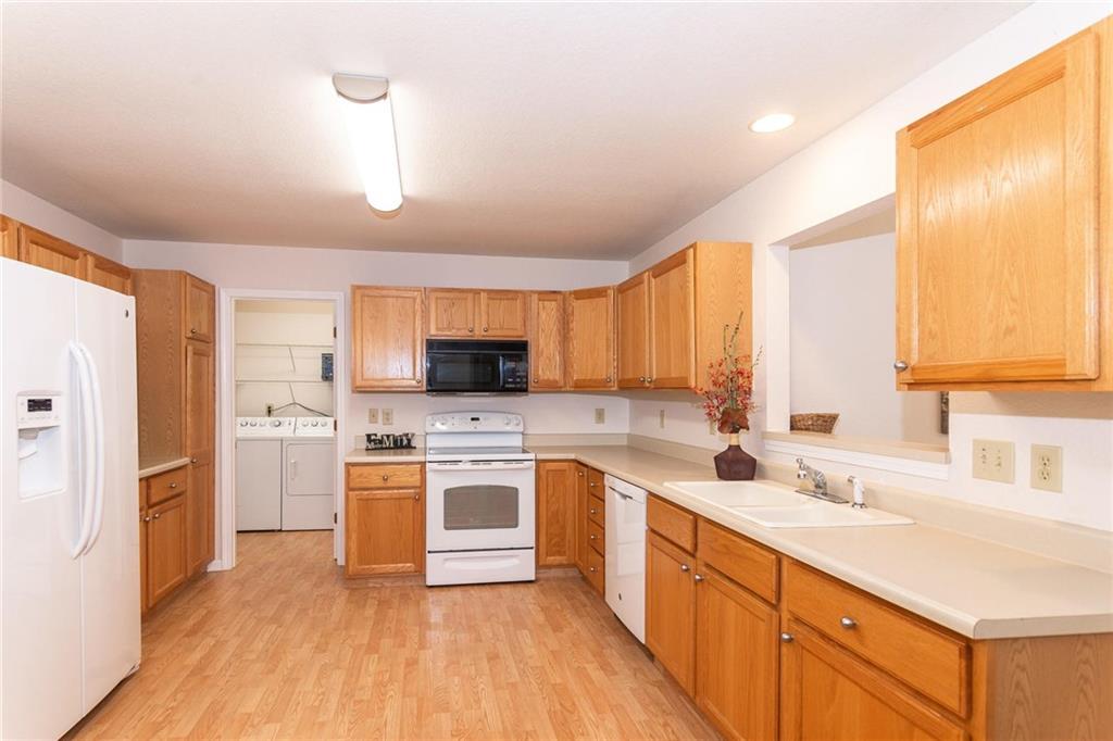 11236 Delight Creek Road Fishers, IN 46038 - Photo 11 of 31 Gallery Image 11
