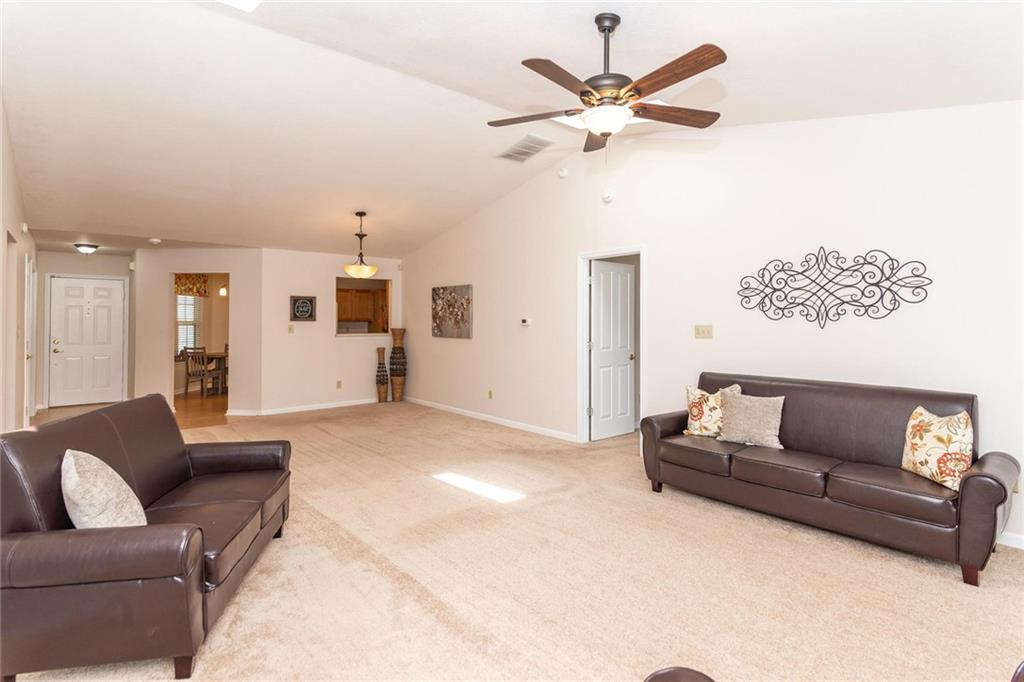 11236 Delight Creek Road Fishers, IN 46038 - Photo 6 of 31 Gallery Image 6