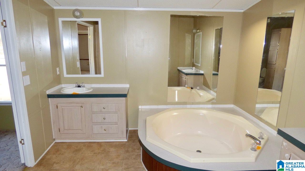 105 14th Street Southwest Alabaster, AL 35007 - Photo 4 of 13