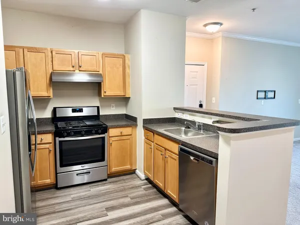 $1,850 | 5132 F Brittney Elyse Circle, Unit 5132F, Centreville, VA 20120