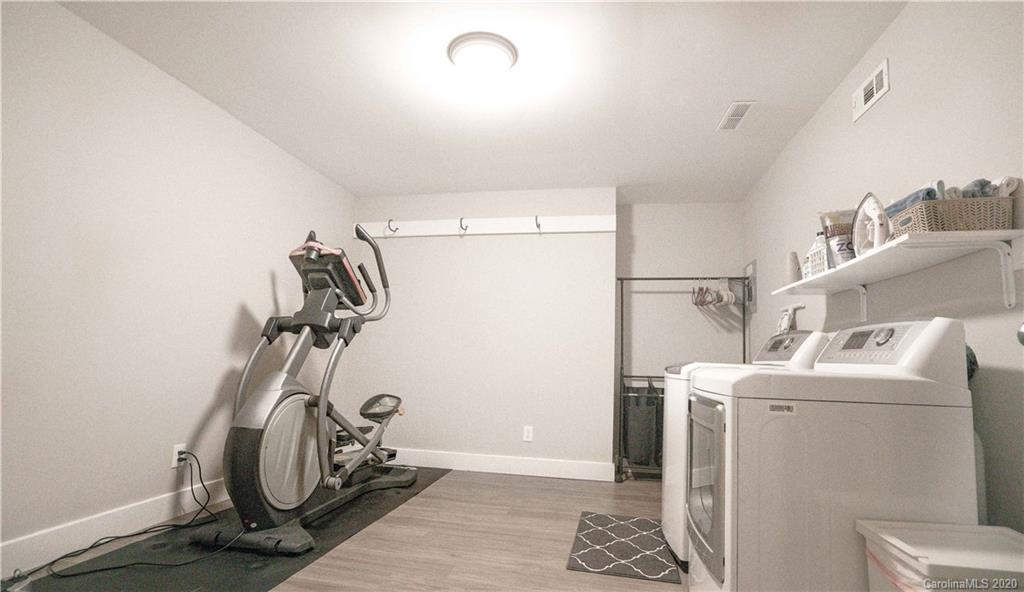 3500 Colony Road, Unit D Charlotte, NC 28211 - Photo 18 of 29 Gallery Image 18