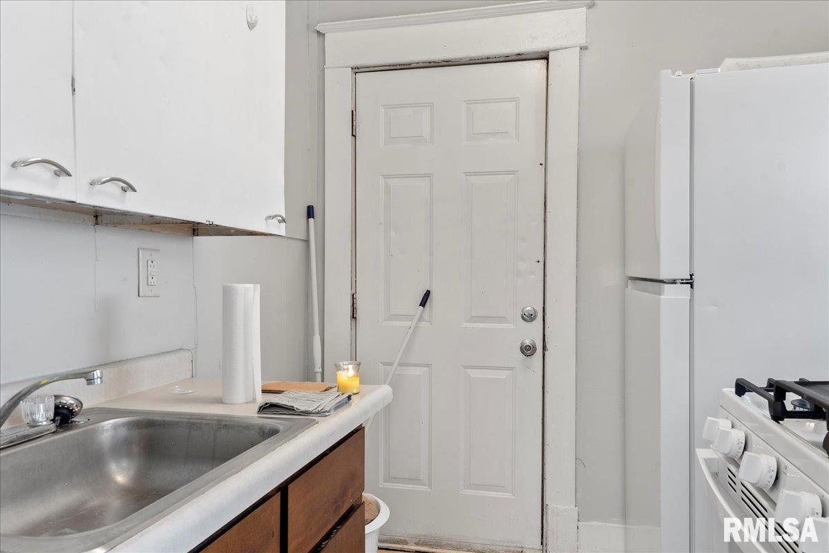 522 West Allen Street Springfield, IL 62704 - Photo 8 of 53