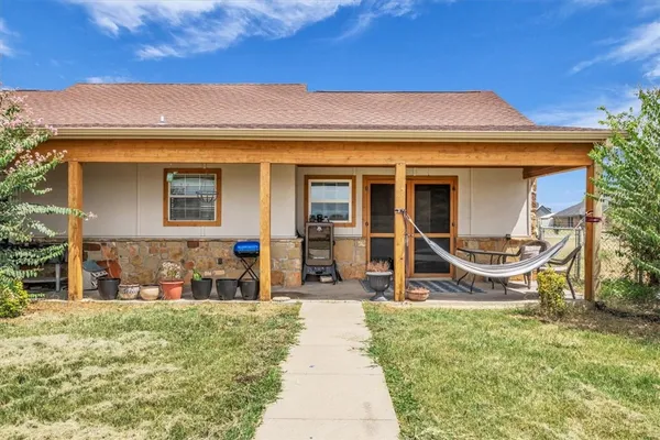 $394,900 | 200 Hatter Drive, Moody, TX 76557