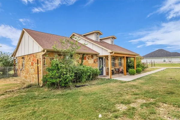 $394,900 | 200 Hatter Drive, Moody, TX 76557