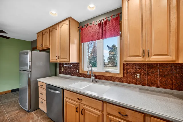 $359,900 | 21230 Virginia Road, DeKalb, IL 60115