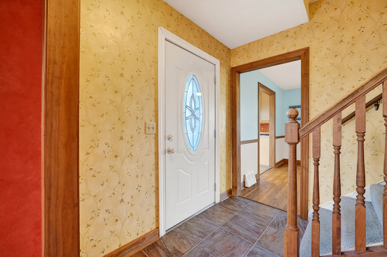 21230 Virginia Road DeKalb, IL 60115 - Photo 9 of 54 a view of front door