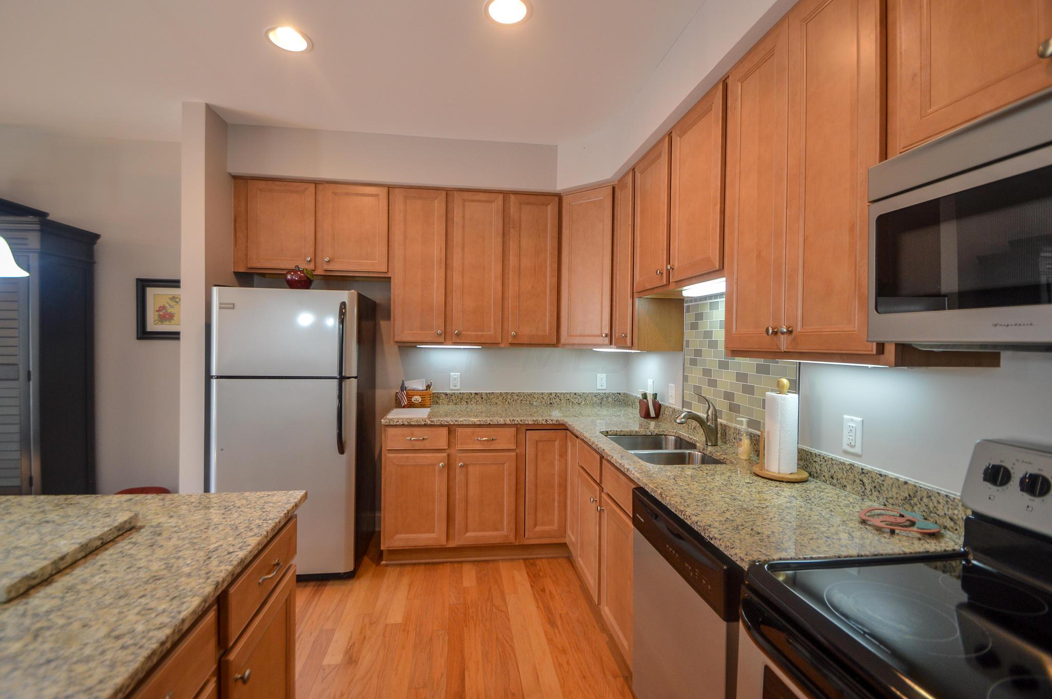10 East Weber Road, Unit 307 Columbus, OH 43202 - Photo 6 of 24 Gallery Image 6