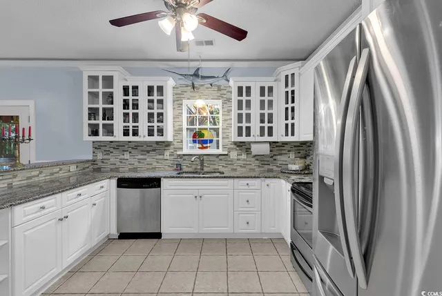 $425,000 | 211 Chesapeake Lane, Murrells Inlet, SC 29576