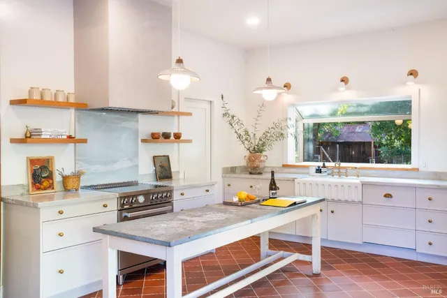 $1,298,000 | 1801 Highway 128, Philo, CA 95466