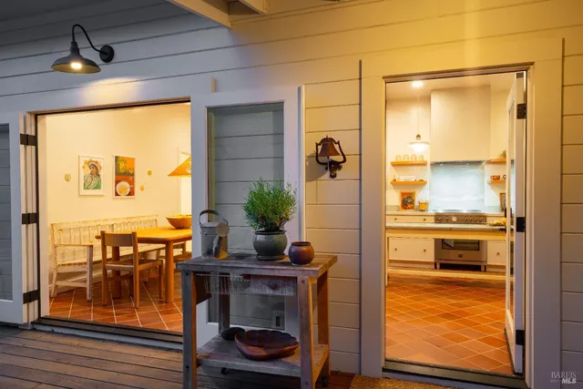 $1,298,000 | 1801 Highway 128, Philo, CA 95466