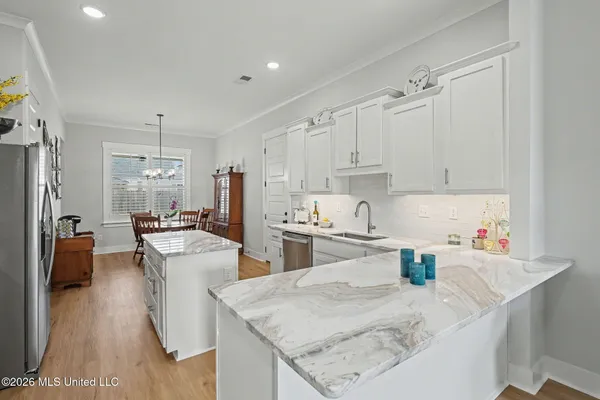 $399,900 | 3847 Swan Cove, Hernando, MS 38632