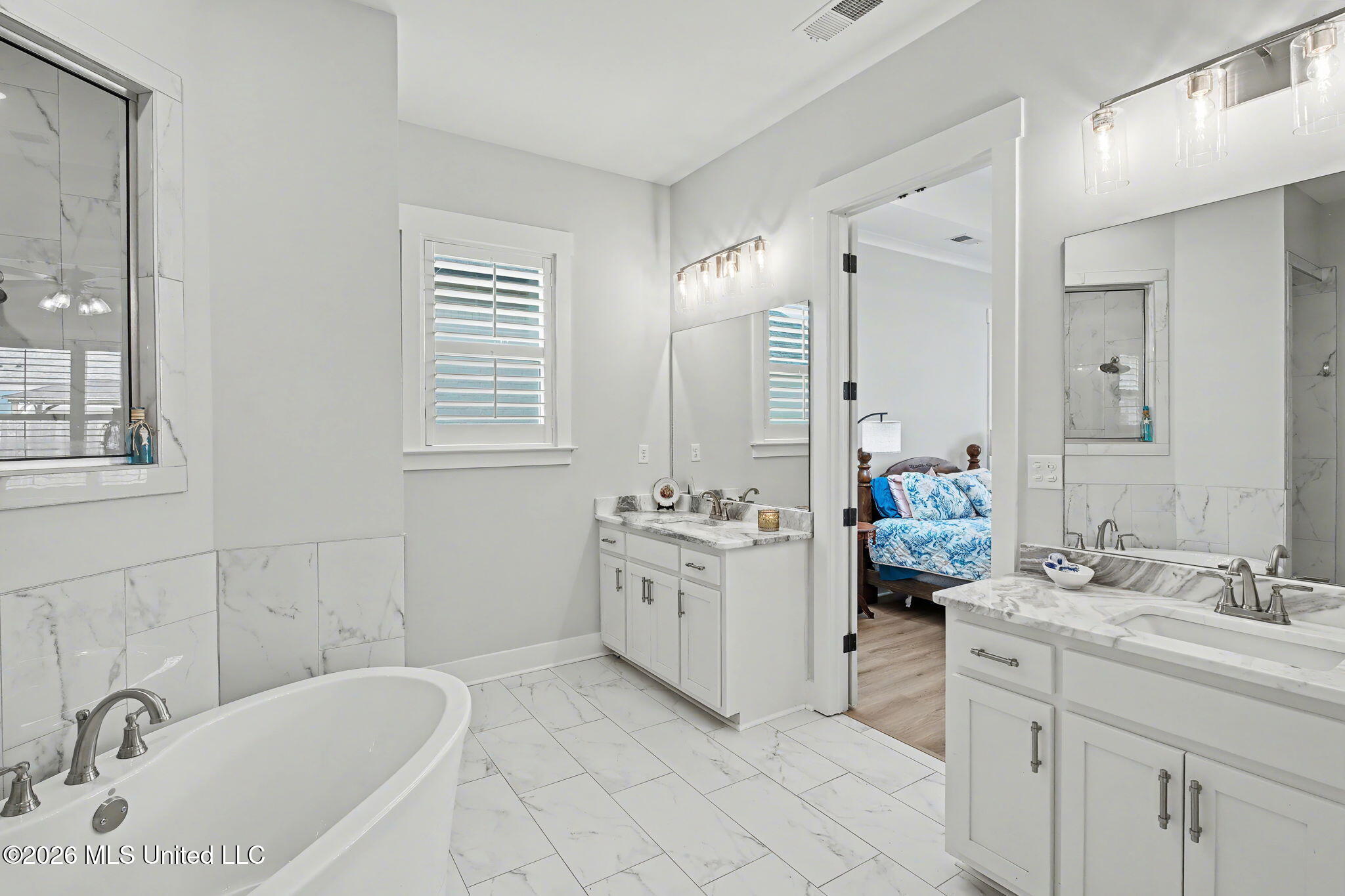 3847 Swan Cove Hernando, MS 38632 - Photo 4 of 50 Primary Bathroom