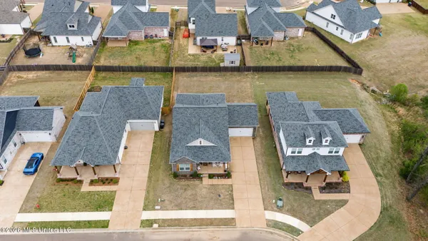 $394,900 | 3847 Swan Cove, Hernando, MS 38632