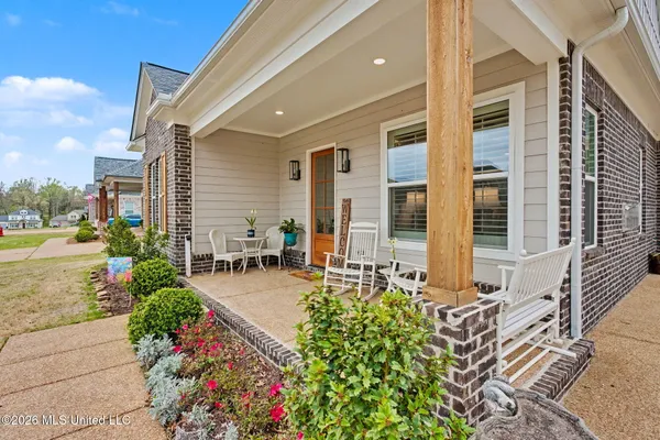 $399,900 | 3847 Swan Cove, Hernando, MS 38632