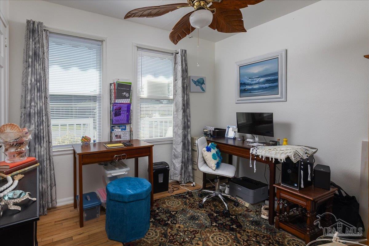 210 Berry Road Pensacola, FL 32507 - Photo 17 of 30