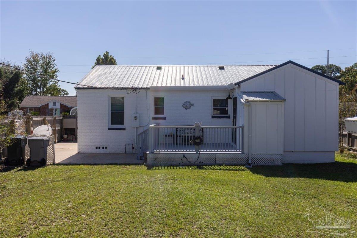 210 Berry Road Pensacola, FL 32507 - Photo 26 of 30