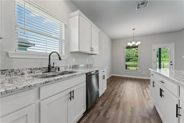 $266,900 | 42333 Jasper Lane, Ponchatoula, LA 70454