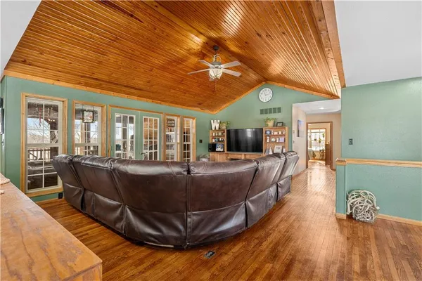 $469,900 | 22507 South 2325th Road, Milo, MO 64767
