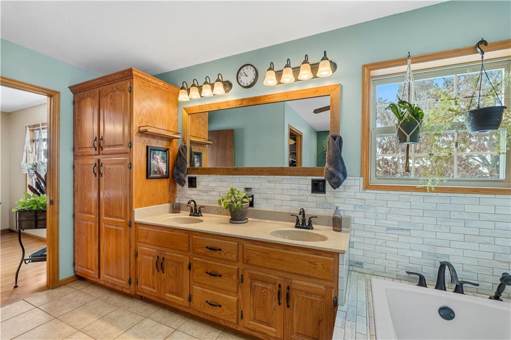 22507 South 2325th Road Milo, MO 64767 - Photo 35 of 68