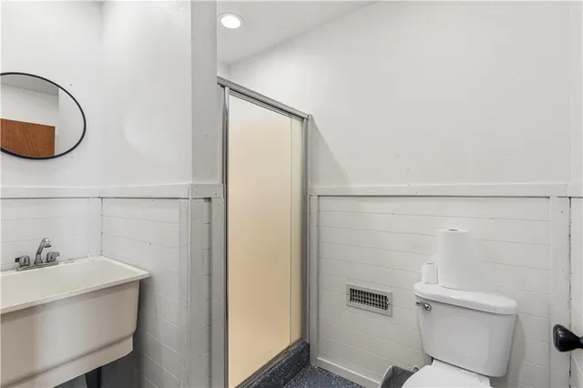 $469,900 | 22507 South 2325th Road, Milo, MO 64767