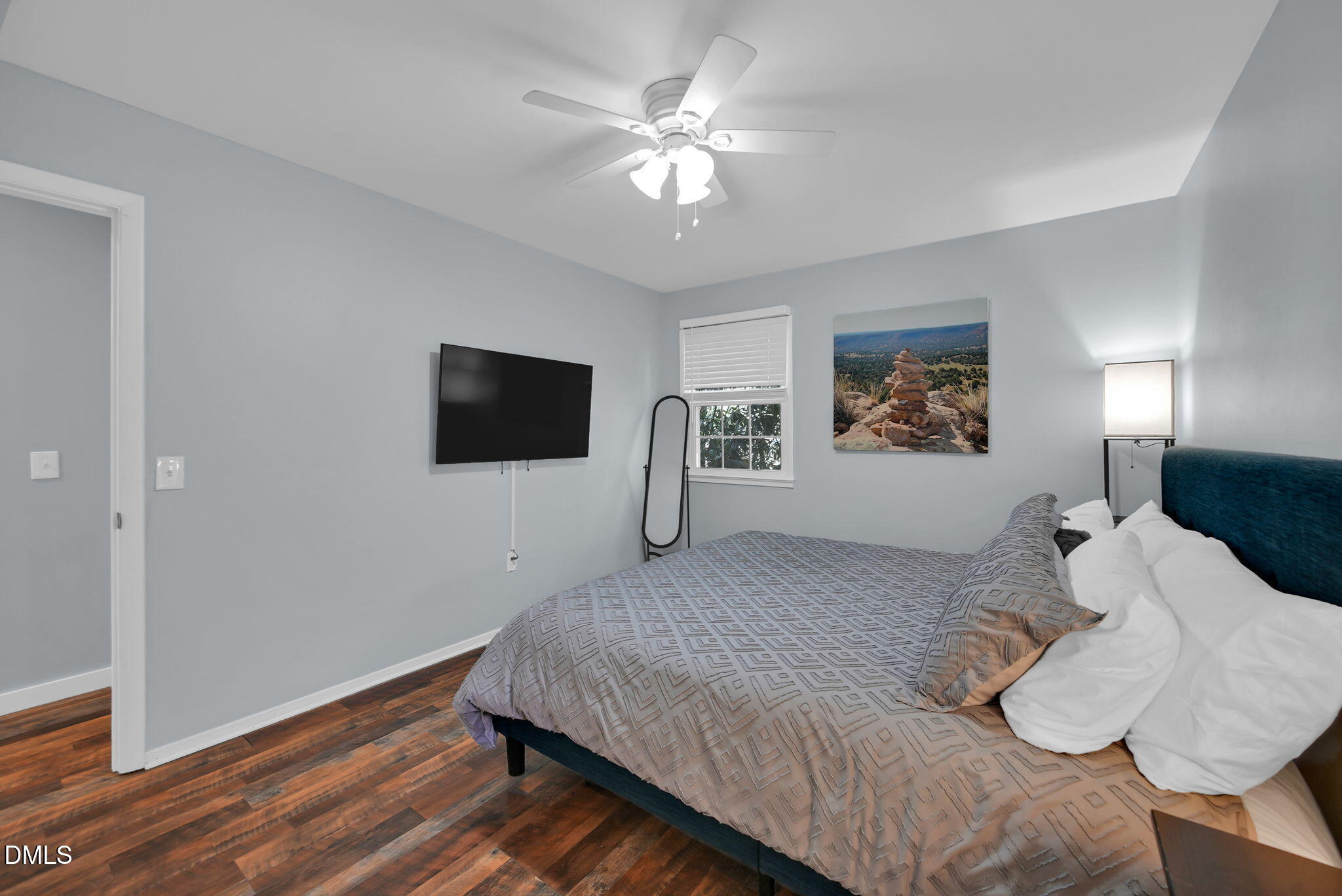 5920 Whittier Drive Raleigh, NC 27609 - Photo 30 of 51 40-web-or-mls-DSC06573