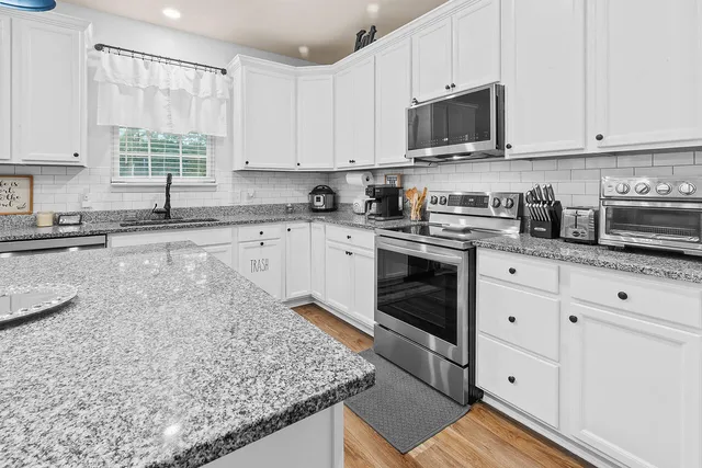 $439,900 | 136 Caleb Court, Ladson, SC 29456