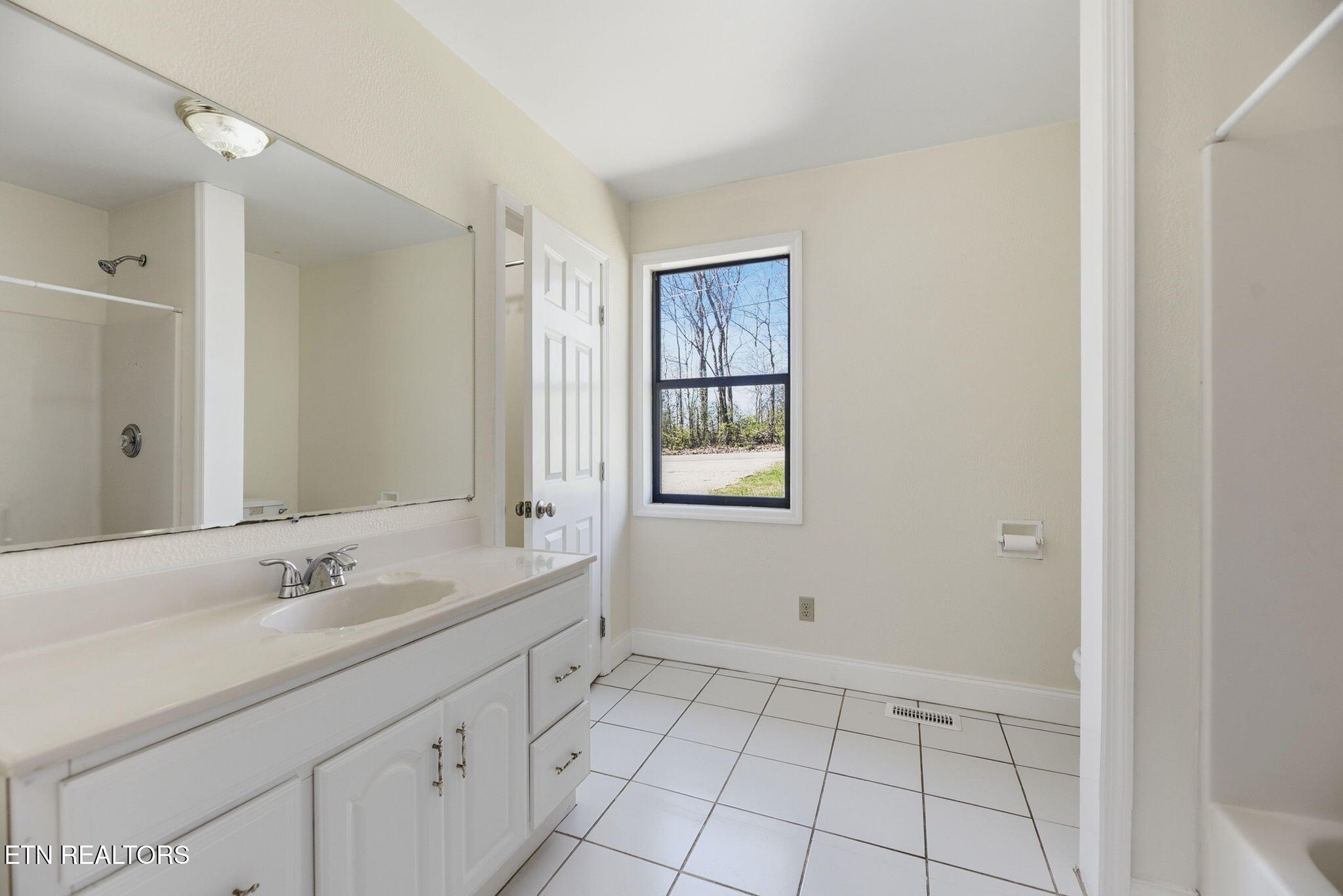 1516 Smallman Road Knoxville, TN 37920 - Photo 28 of 34 29-web-or-mls-Smllmn1516 (77)