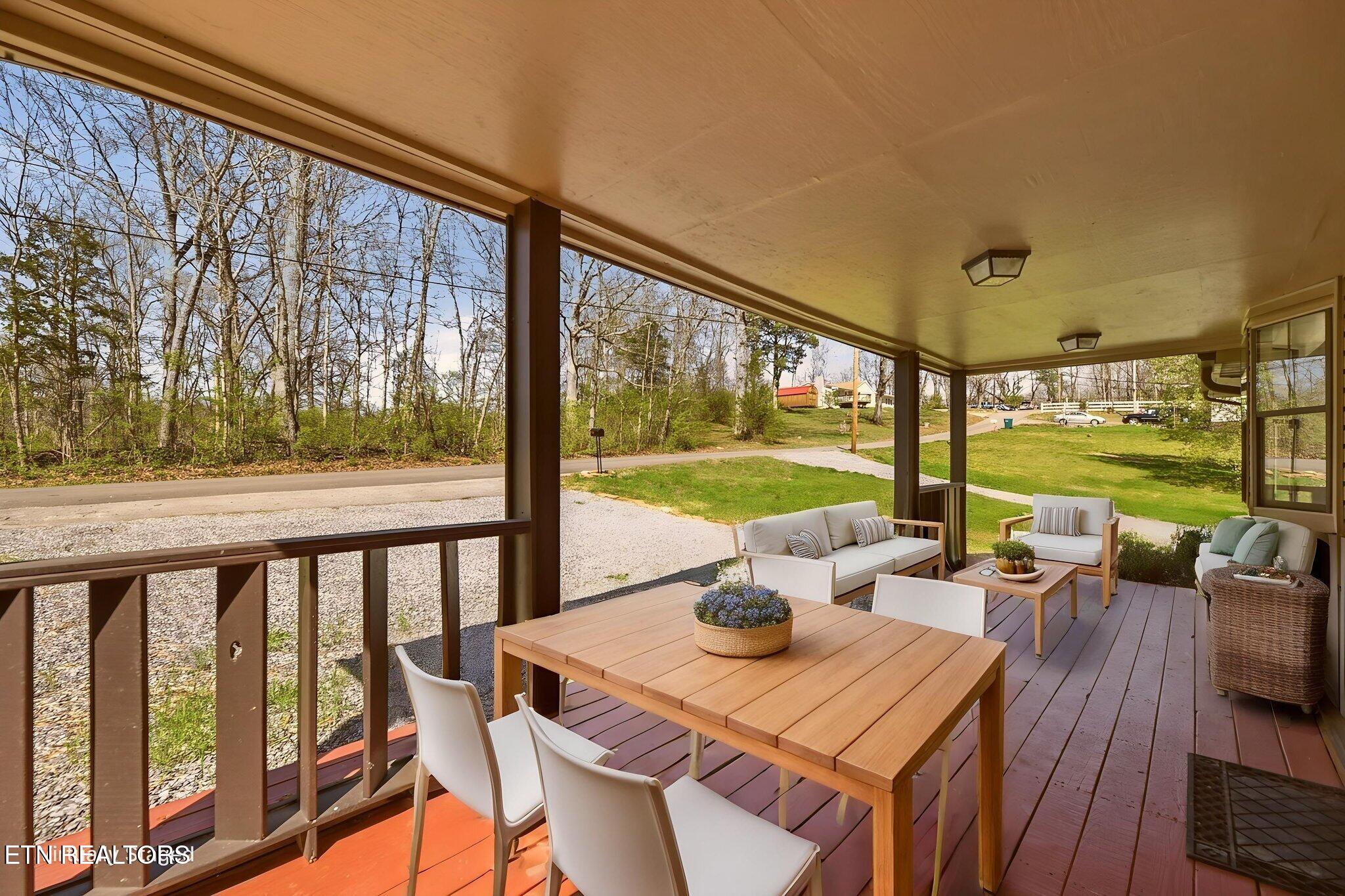 1516 Smallman Road Knoxville, TN 37920 - Photo 6 of 34 6-web-or-mls-Smllmn1516 (20) virtually s