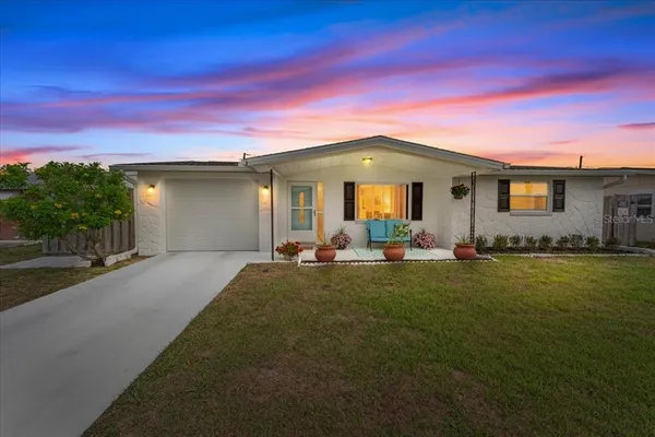 $239,900 | 3731 Elmwood Drive, Holiday, FL 34691