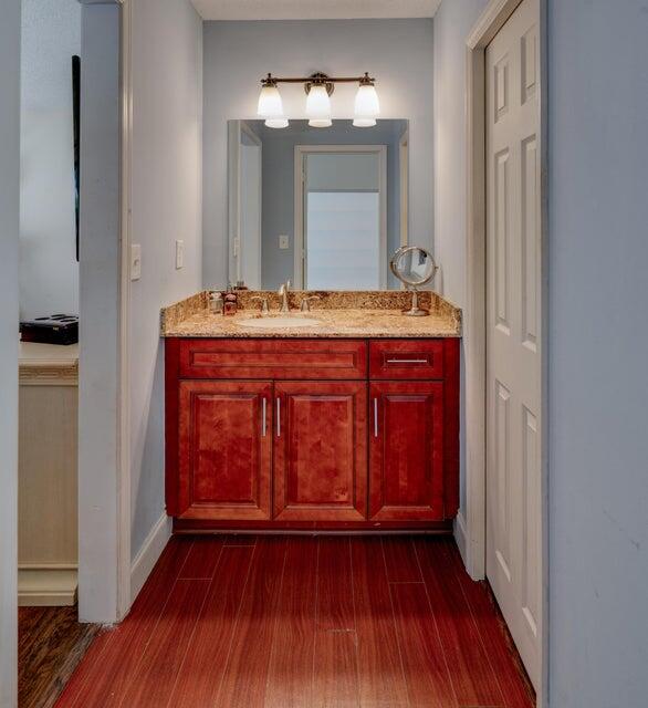 11335 Woodchuck Drive Boca Raton, FL 33428 - Photo 10 of 21 Master Bathroom 2