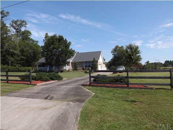 848 Williams Ditch Road Cantonment, FL 32533 - Photo 1 of 25 Long private driveway to a beautiful home