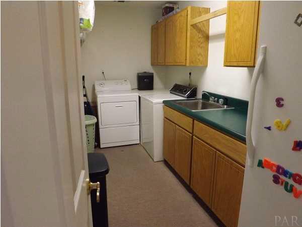 848 Williams Ditch Road Cantonment, FL 32533 - Photo 15 of 25 Laundry Room
