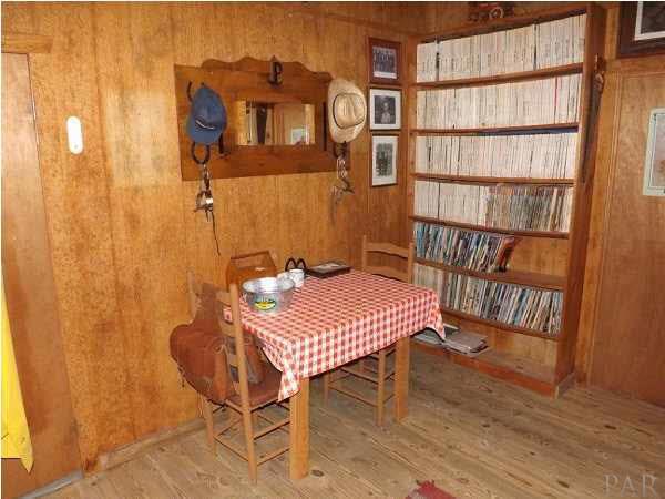 848 Williams Ditch Road Cantonment, FL 32533 - Photo 19 of 25 Eating area, all furniture and d?cor conveys