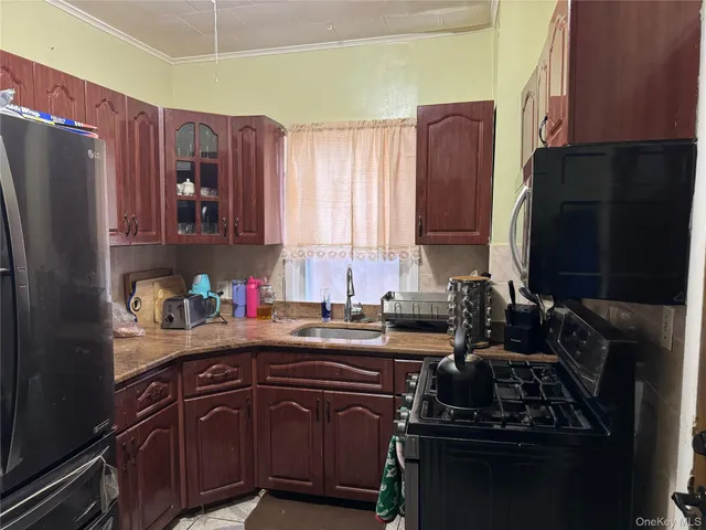 a close view of water heater